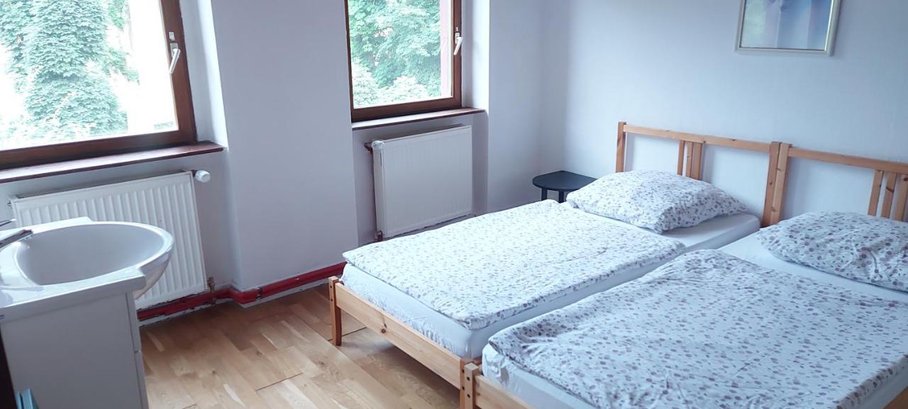 Ferienhaus Kastanienblick Moselkern Bagian luar foto