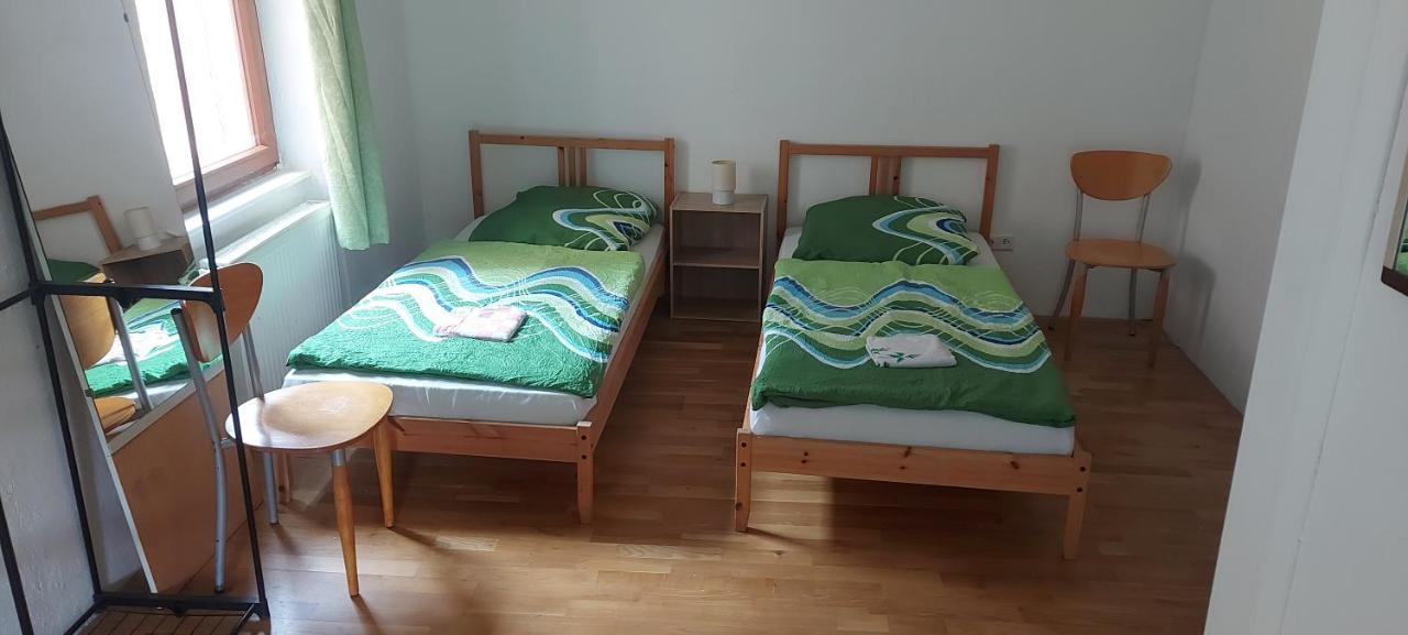 Ferienhaus Kastanienblick Moselkern Bagian luar foto